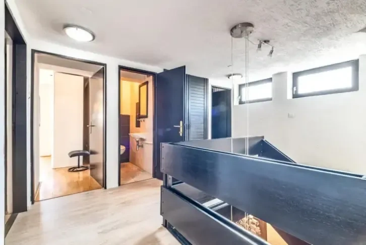 Luxury family house 369 m2 in Zagreb, Croatia