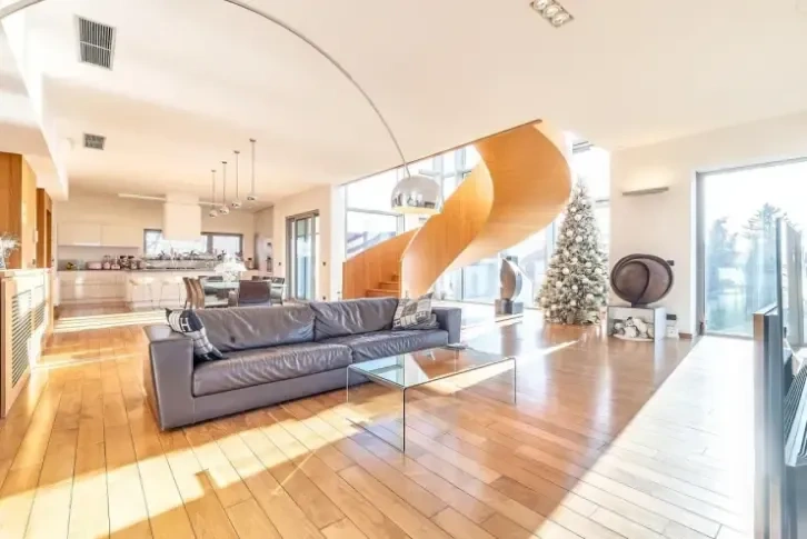 Luxury Family Villa 468 m2 in Zagreb, Croatia