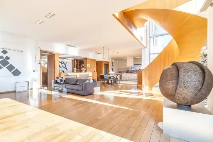 Luxury Family Villa 468 m2 in Zagreb, Croatia