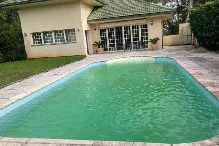 Beautiful house with a pool of 350 m2 in Zagreb, Croatia