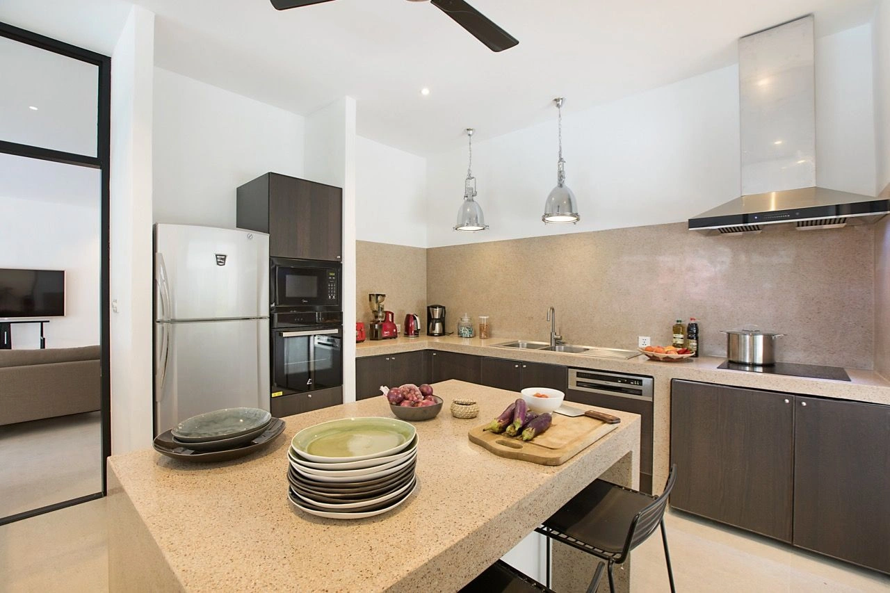 ویلا دیدنی 8+2 با استخر در سامویی، تایلند