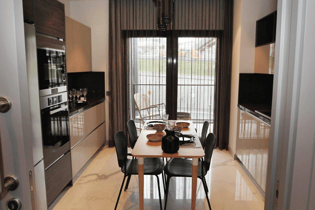 شقق في مجمع سكني قرب غابة بلغراد في إسطنبول، تركيا