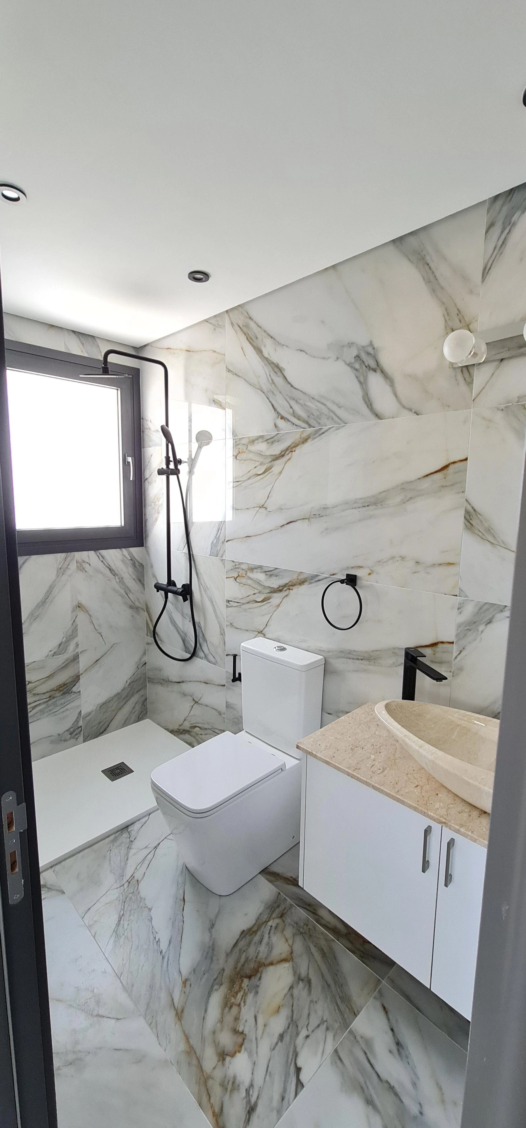 فلل فاخرة في ييروسكيبو، بافوس، قبرص