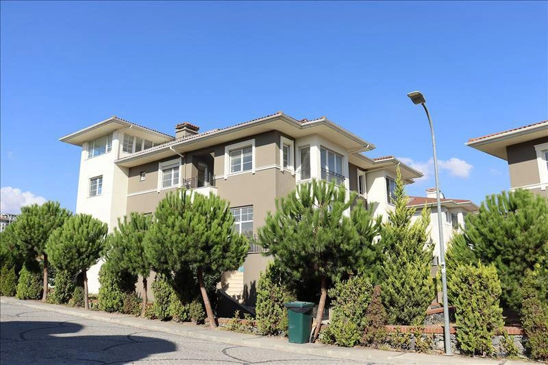 Villas in a residential complex in Istanbul, Turkiye