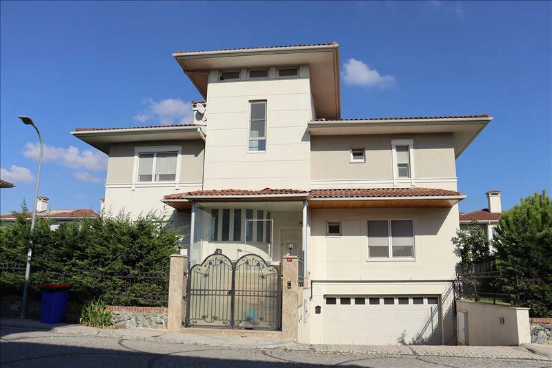 Villas in a residential complex in Istanbul, Turkiye