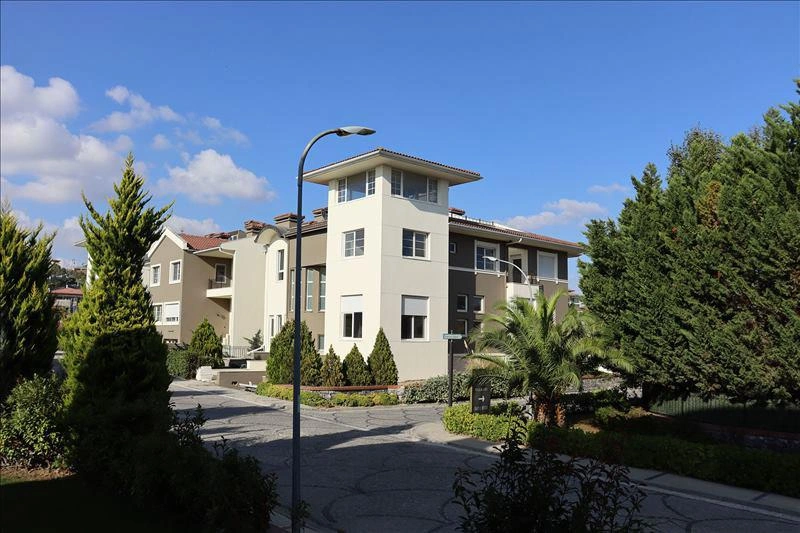 土耳其伊斯坦布尔住宅综合体别墅