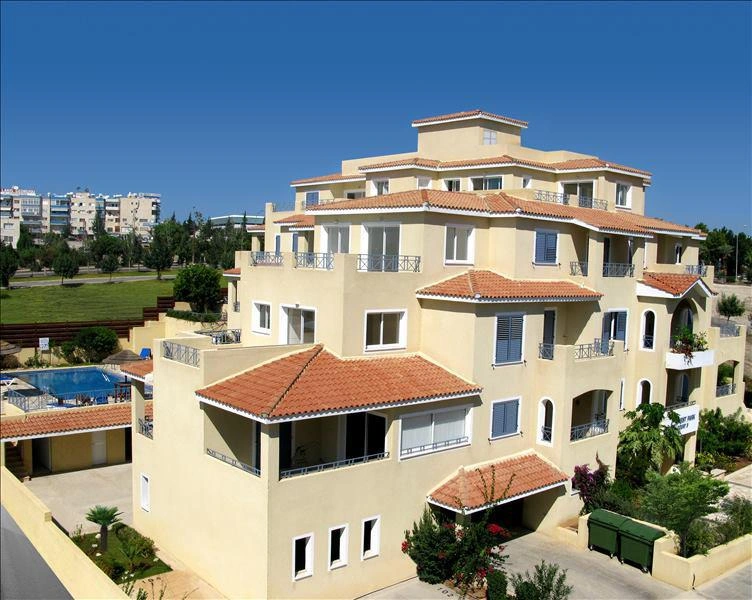 Apartments with guaranteed income in Paphos, Cyprus