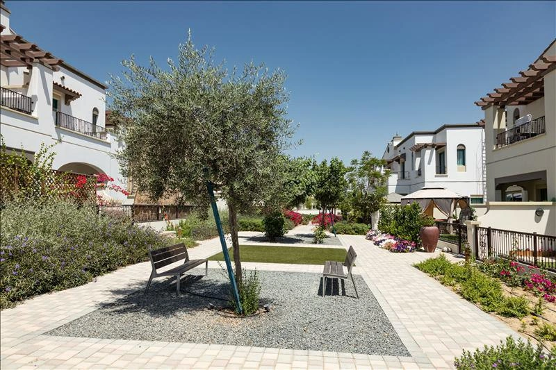 Mushrif Village 빌라, 두바이, 아랍에미리트