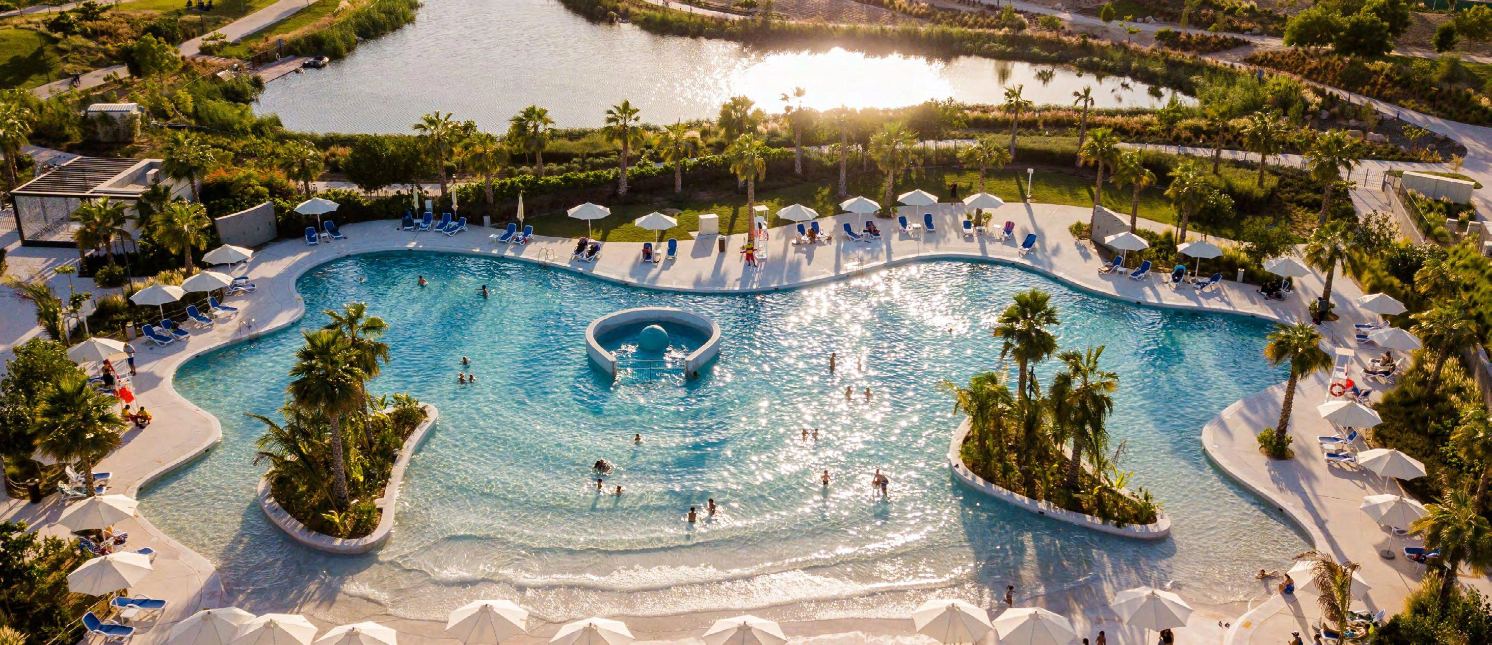 Golf Green apartments — Dubai, United Arab Emirates