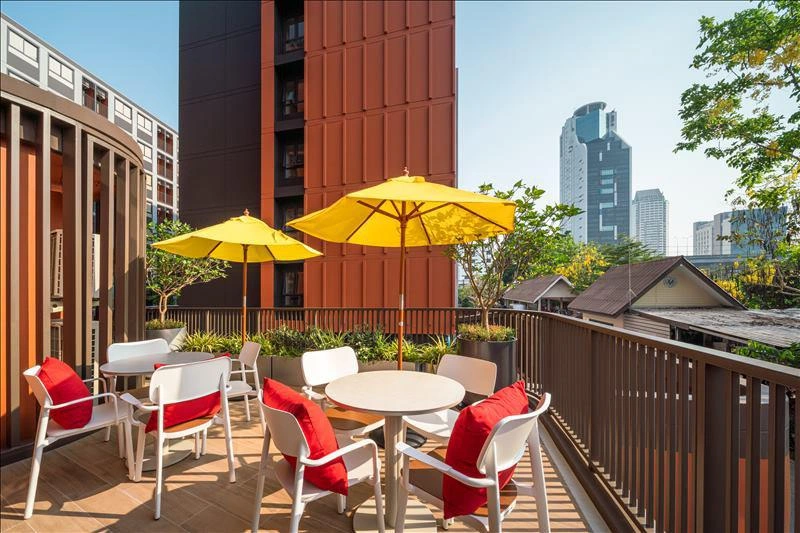 Apartments with a swimming pool in Bangkok, Thailand