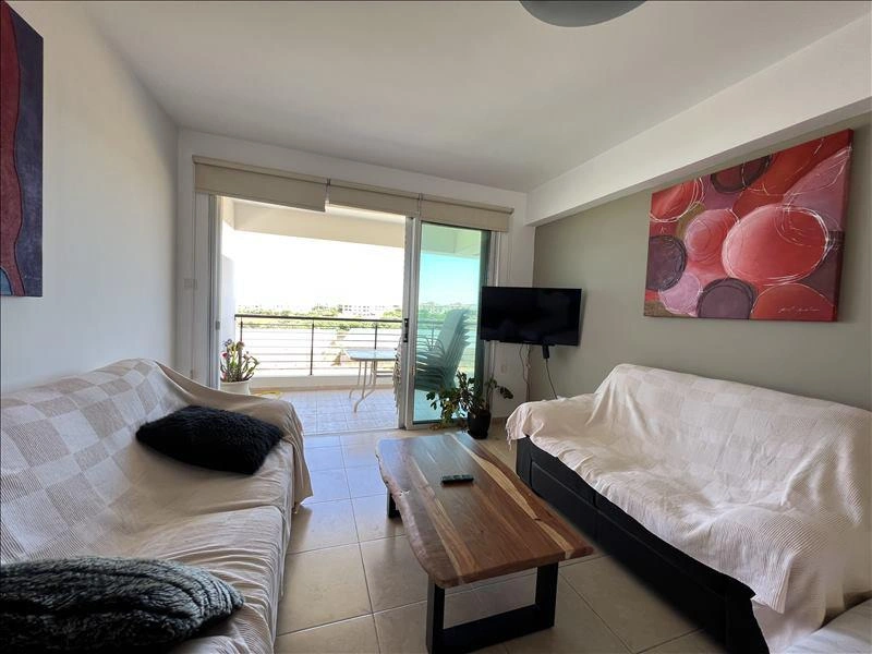 फमगुस्ता, साइप्रस में सुसज्जित अपार्टमेंट