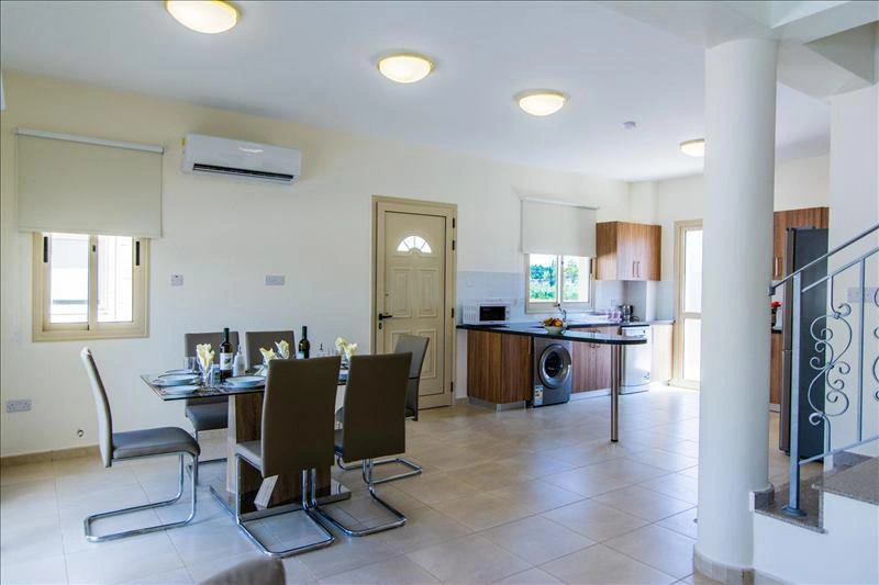 فيلات بإطلالات بانورامية في بافوس، قبرص