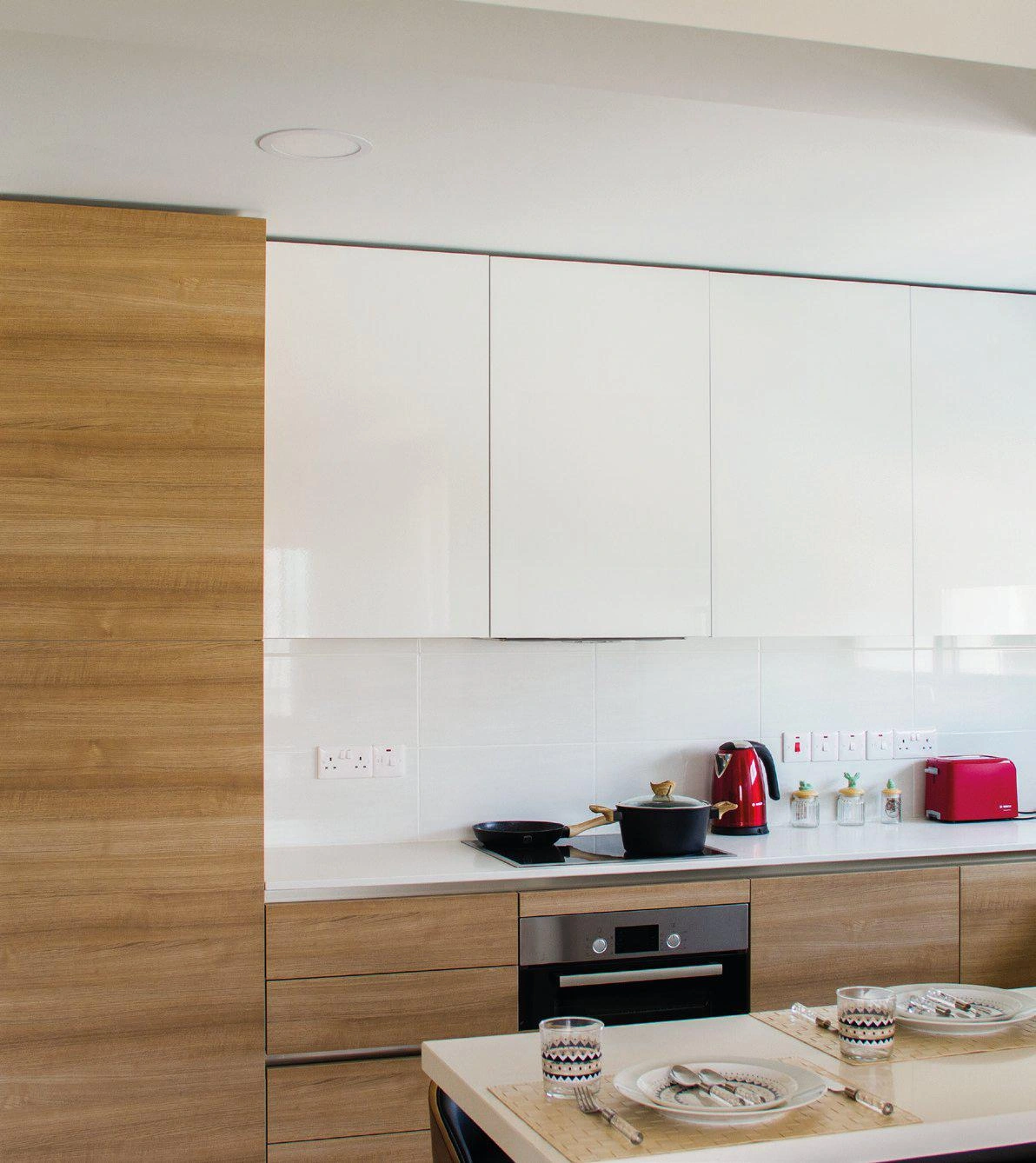 塞浦路斯拉纳卡:靠近海滩与市中心的低层住宅公寓