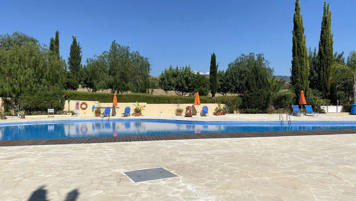 منازل تاون هاوس في مجمع سكني في بوليس، بافوس، قبرص