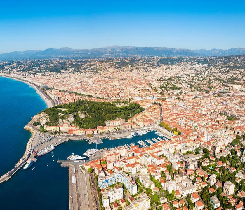 法国普罗旺斯-阿尔卑斯-蔚蓝海岸新建住宅小区公寓