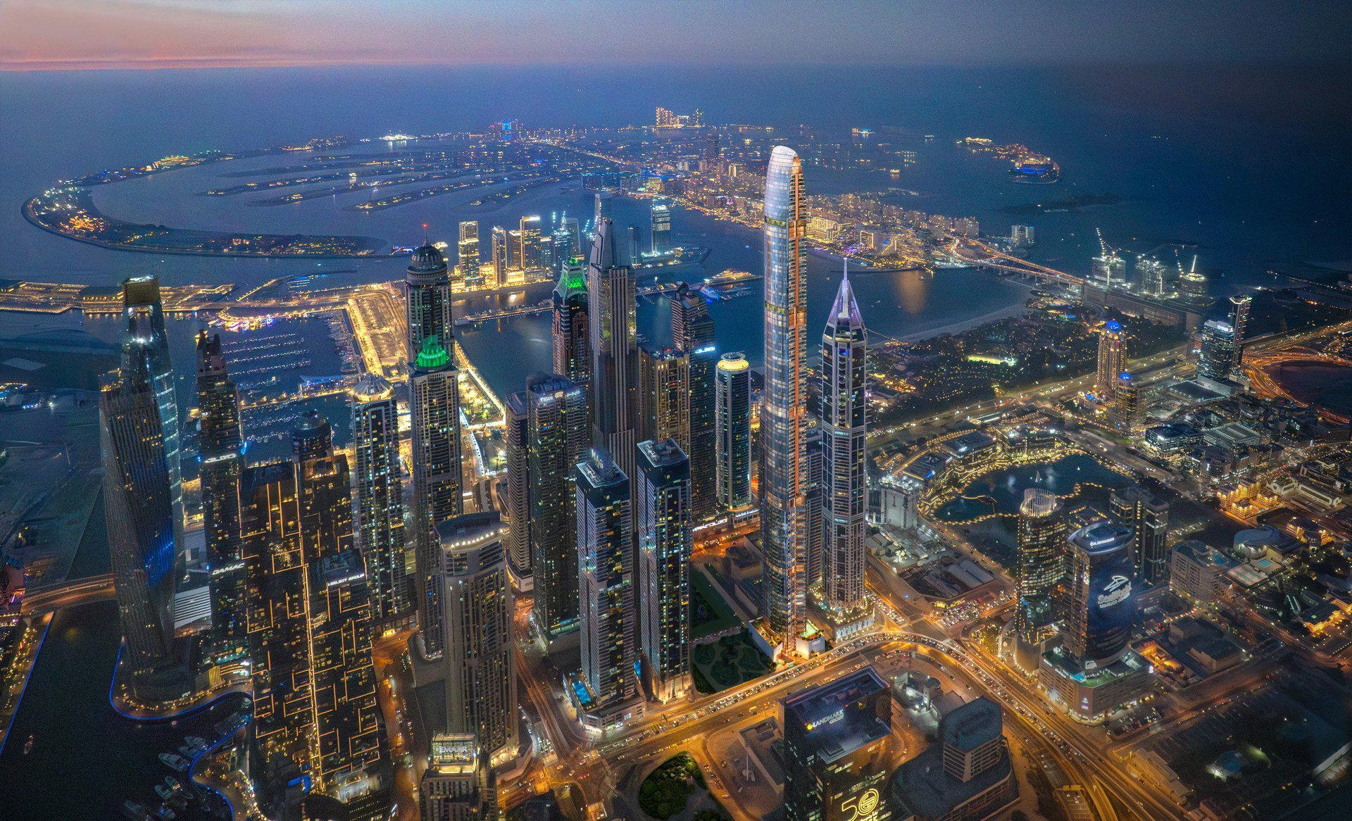 位于阿拉伯联合酋长国迪拜滨海码头的住宅综合体公寓