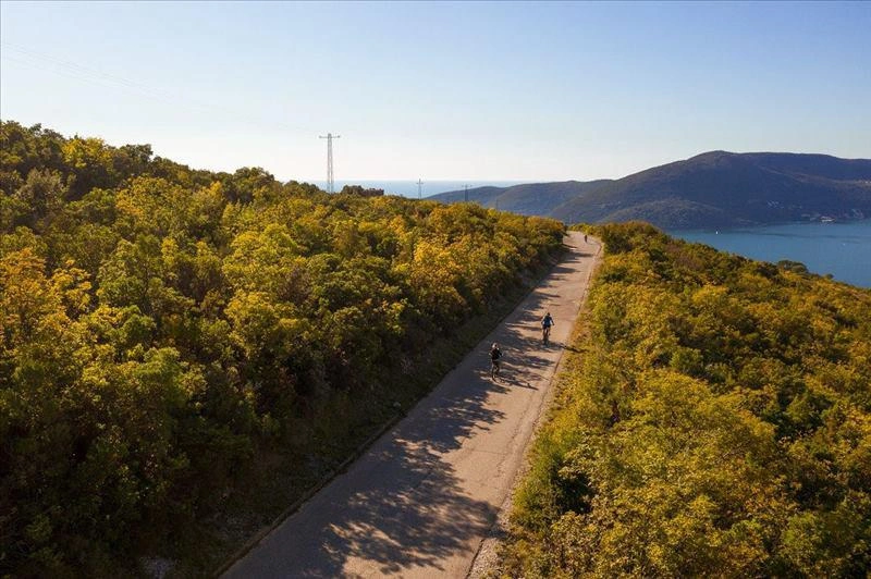 Resort-style apartments in Tivat, Montenegro