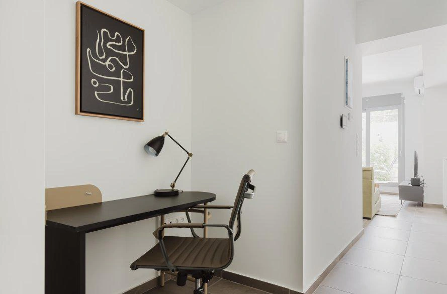 अत्तिका, ग्रीस में गारंटीकृत आय के साथ सुसज्जित अपार्टमेंट