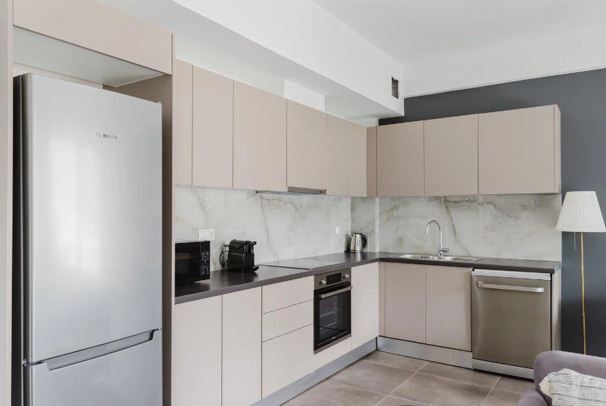 अत्तिका, ग्रीस में गारंटीकृत आय के साथ सुसज्जित अपार्टमेंट