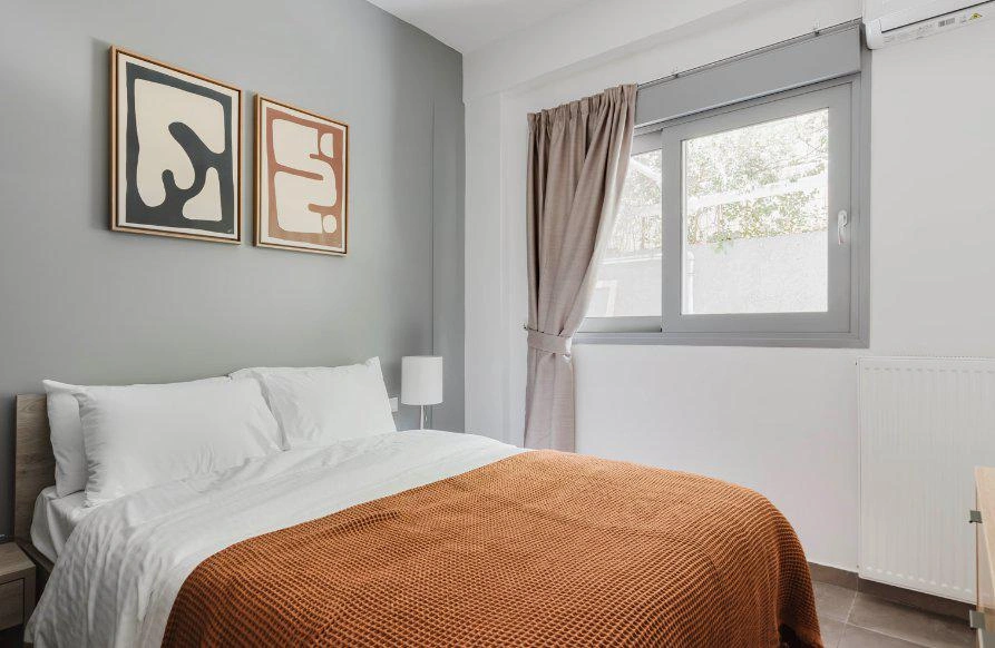 अत्तिका, ग्रीस में गारंटीकृत आय के साथ सुसज्जित अपार्टमेंट