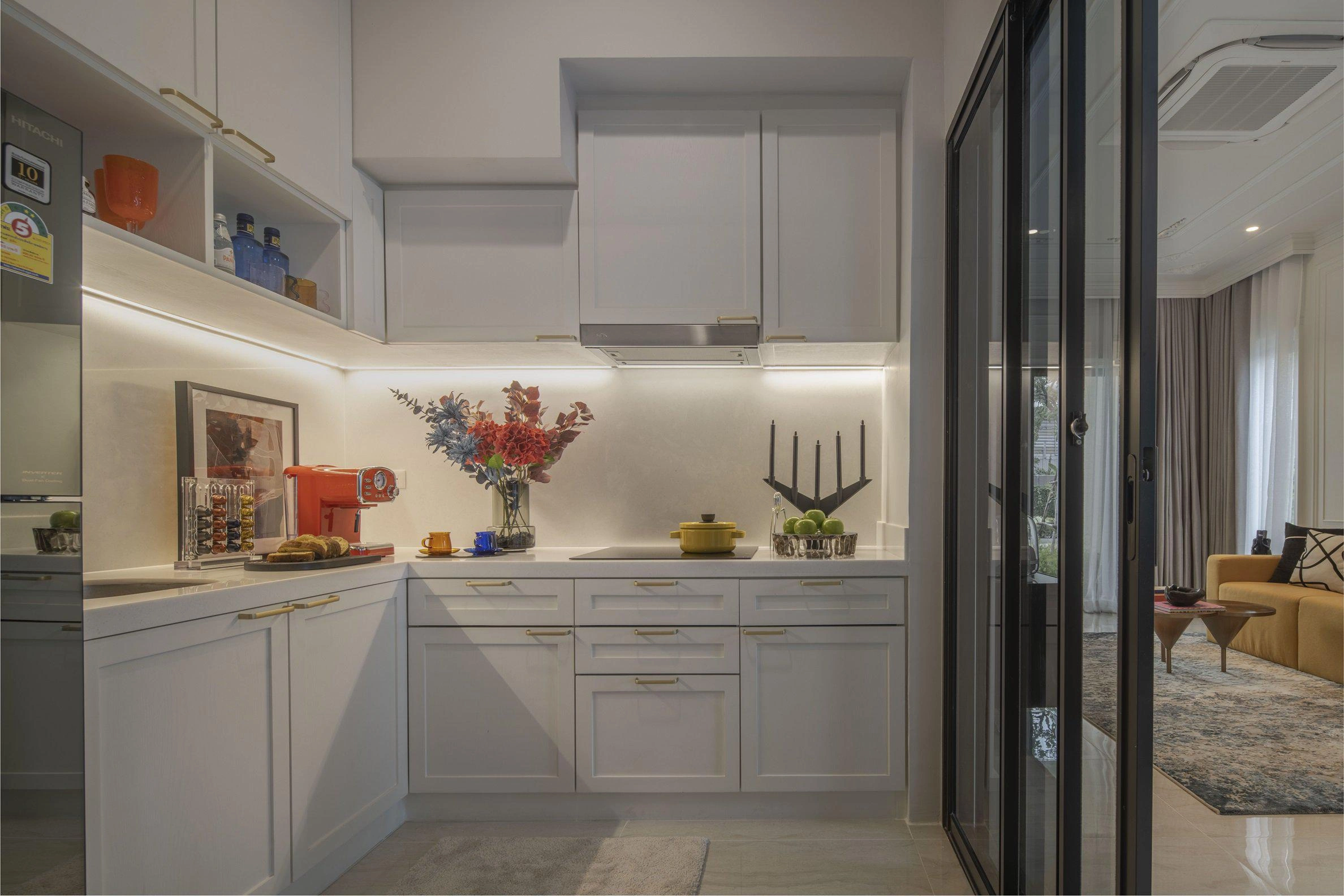 位于泰国曼谷现代住宅区的别墅