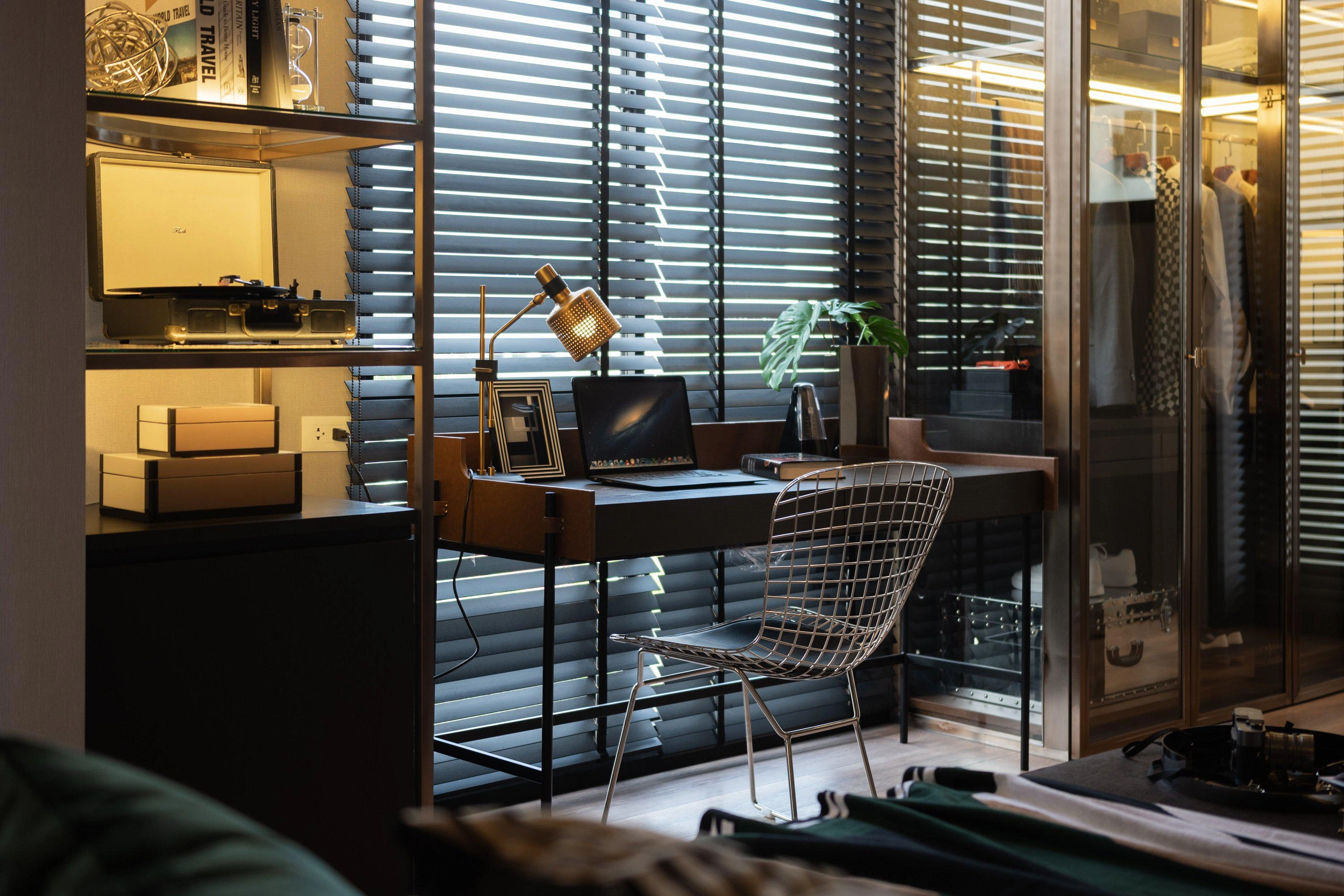 位于泰国曼谷现代住宅区的别墅