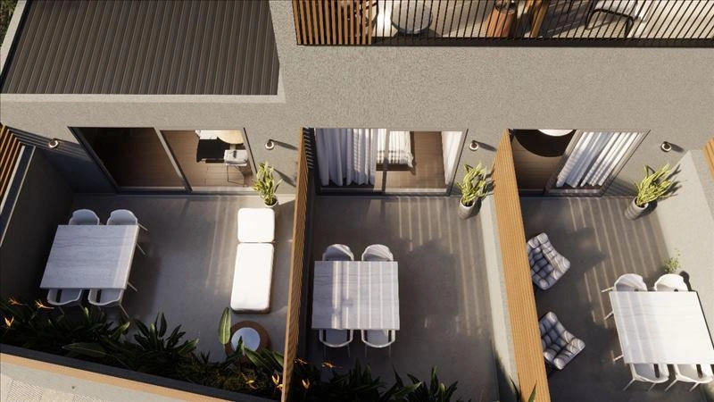 Attica, Greece में नवीनीकृत आवासीय इमारत के अपार्टमेंट