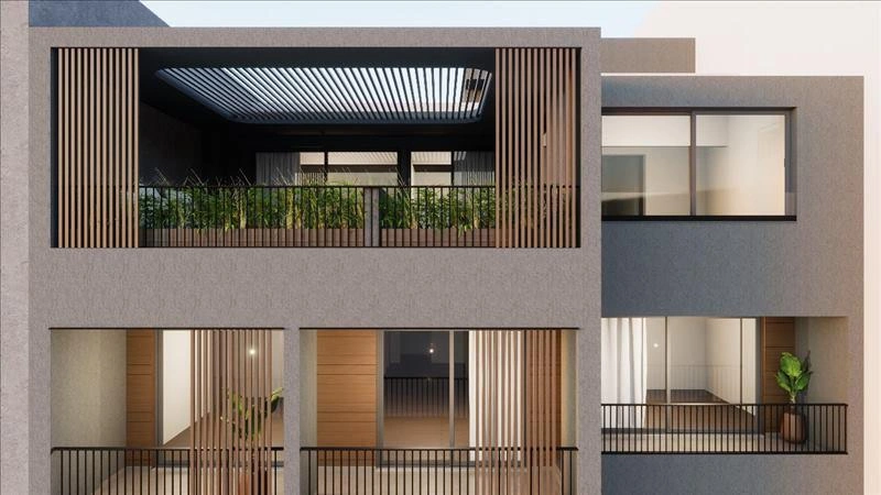 Attica, Greece में नवीनीकृत आवासीय इमारत के अपार्टमेंट