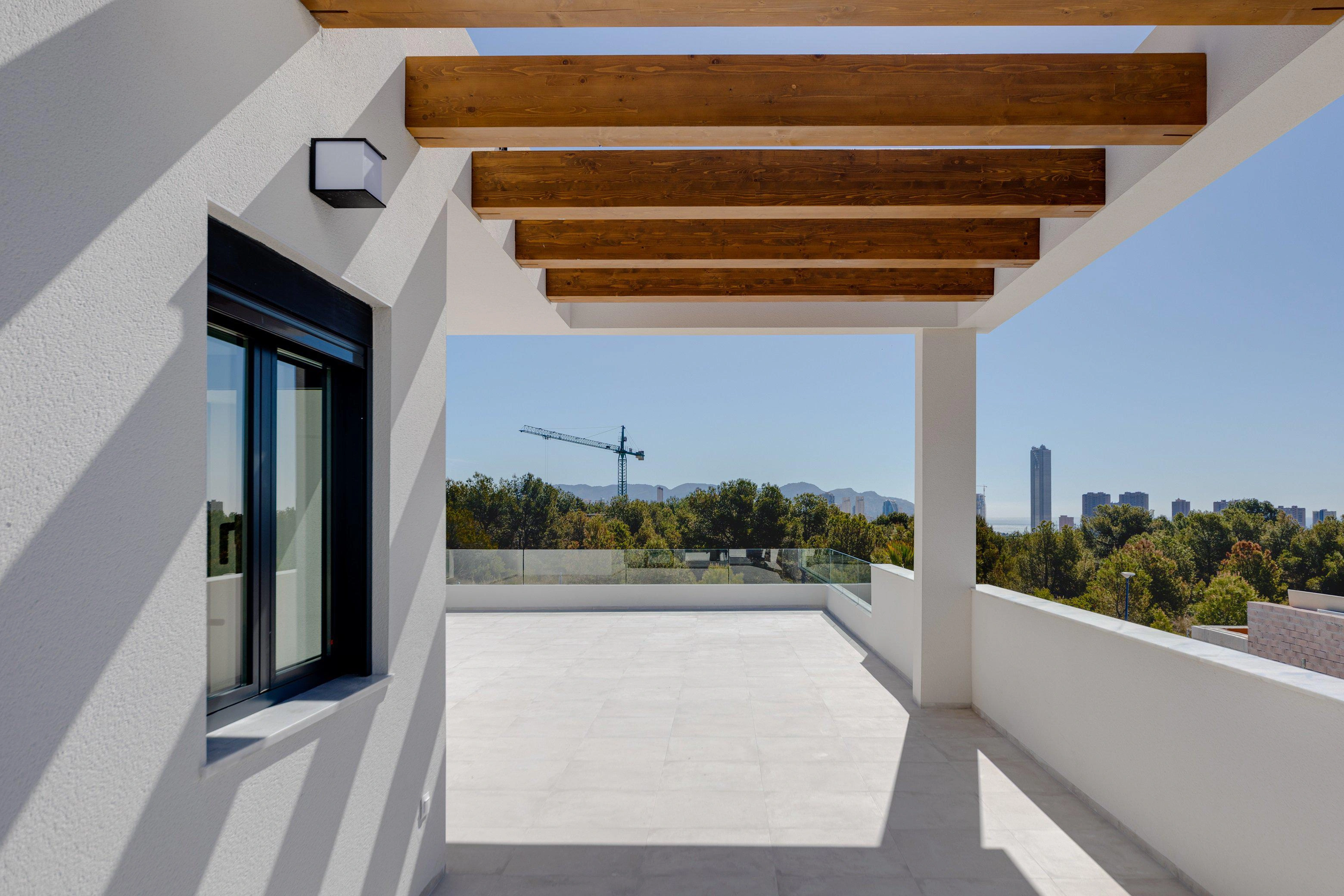 西班牙瓦伦西亚新住宅区内的别墅