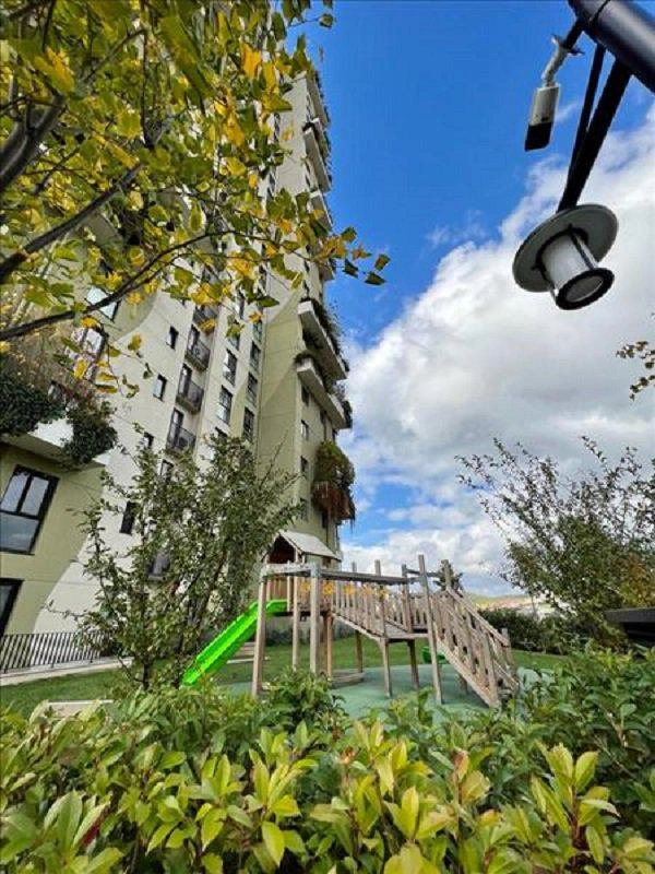 Apartamentos con piscina en Estambul, Turquía