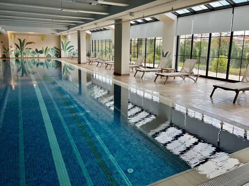 Apartamentos con piscina en Estambul, Turquía