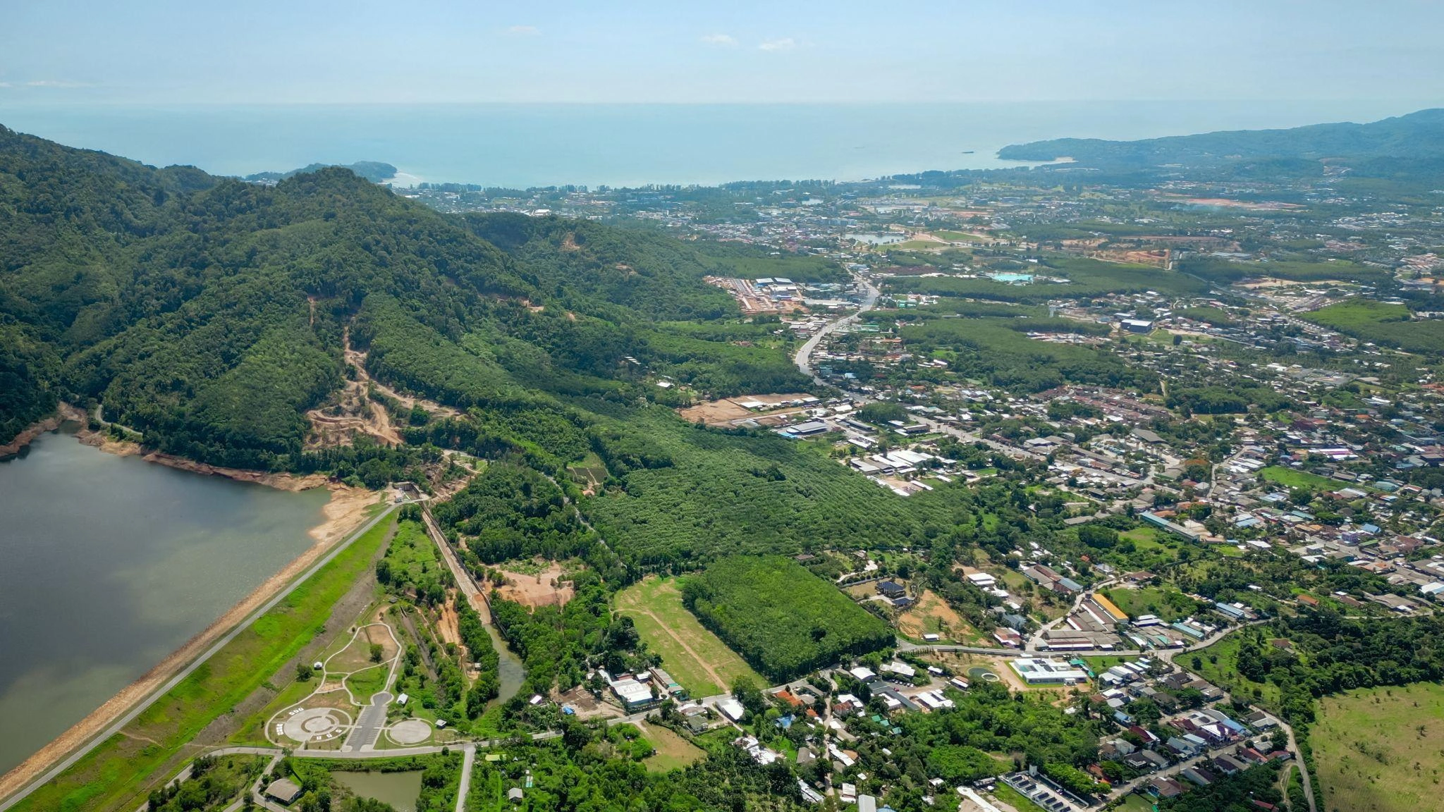 Furnished villas with rental management in Phuket, Thailand