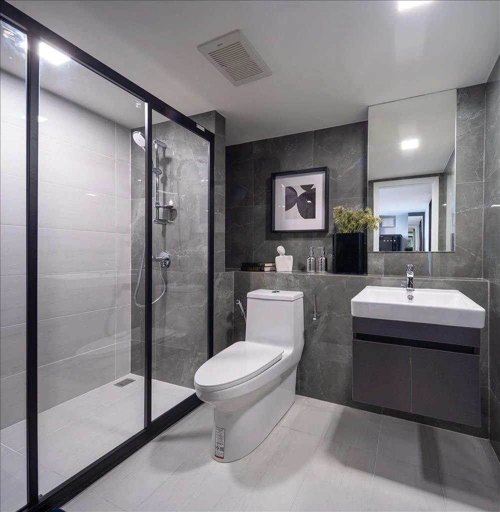 شقق في مجمع سكني جديد عالي الارتفاع في بانكوك، تايلاند