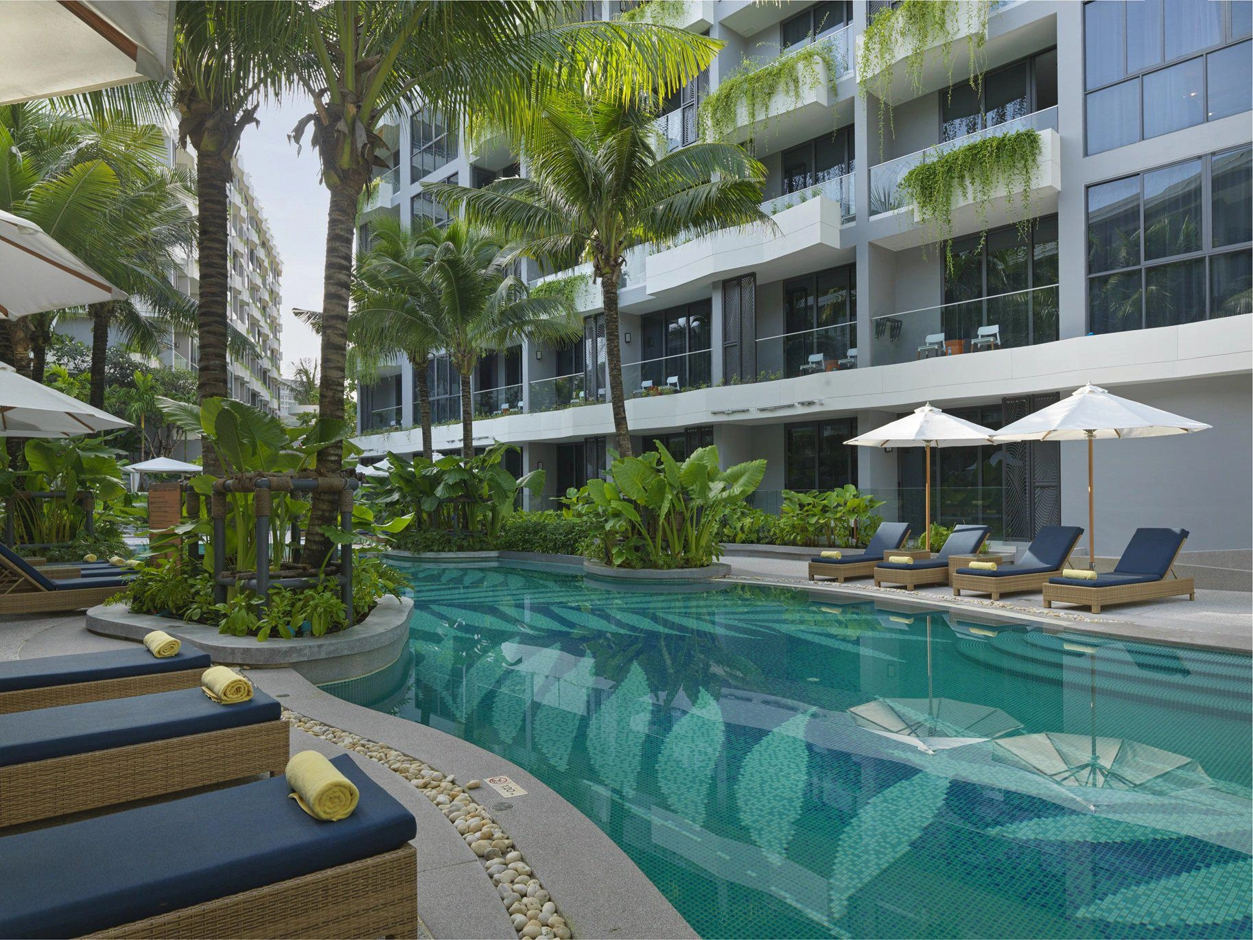 फुकेत, थाईलैंड में फर्निश्ड अपार्टमेंट्स — गारंटीकृत आय के साथ