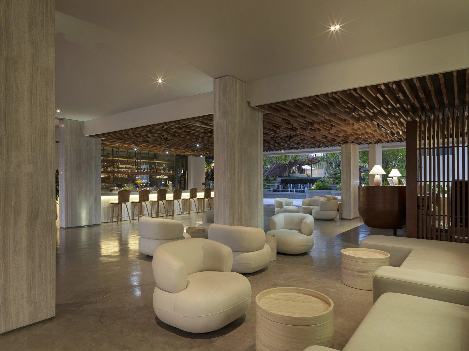 फुकेत, थाईलैंड में फर्निश्ड अपार्टमेंट्स — गारंटीकृत आय के साथ