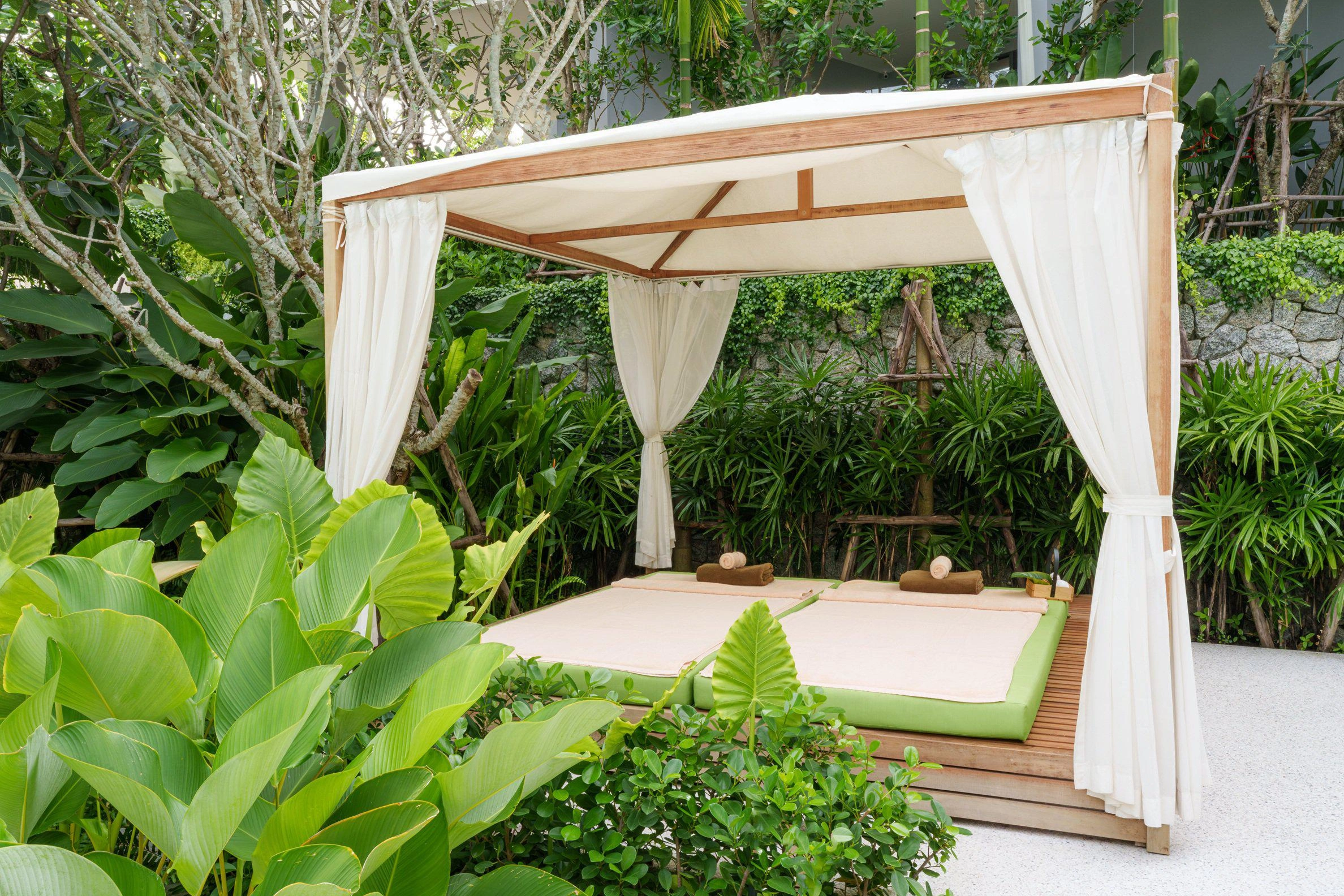 फुकेत, थाईलैंड में फर्निश्ड अपार्टमेंट्स — गारंटीकृत आय के साथ