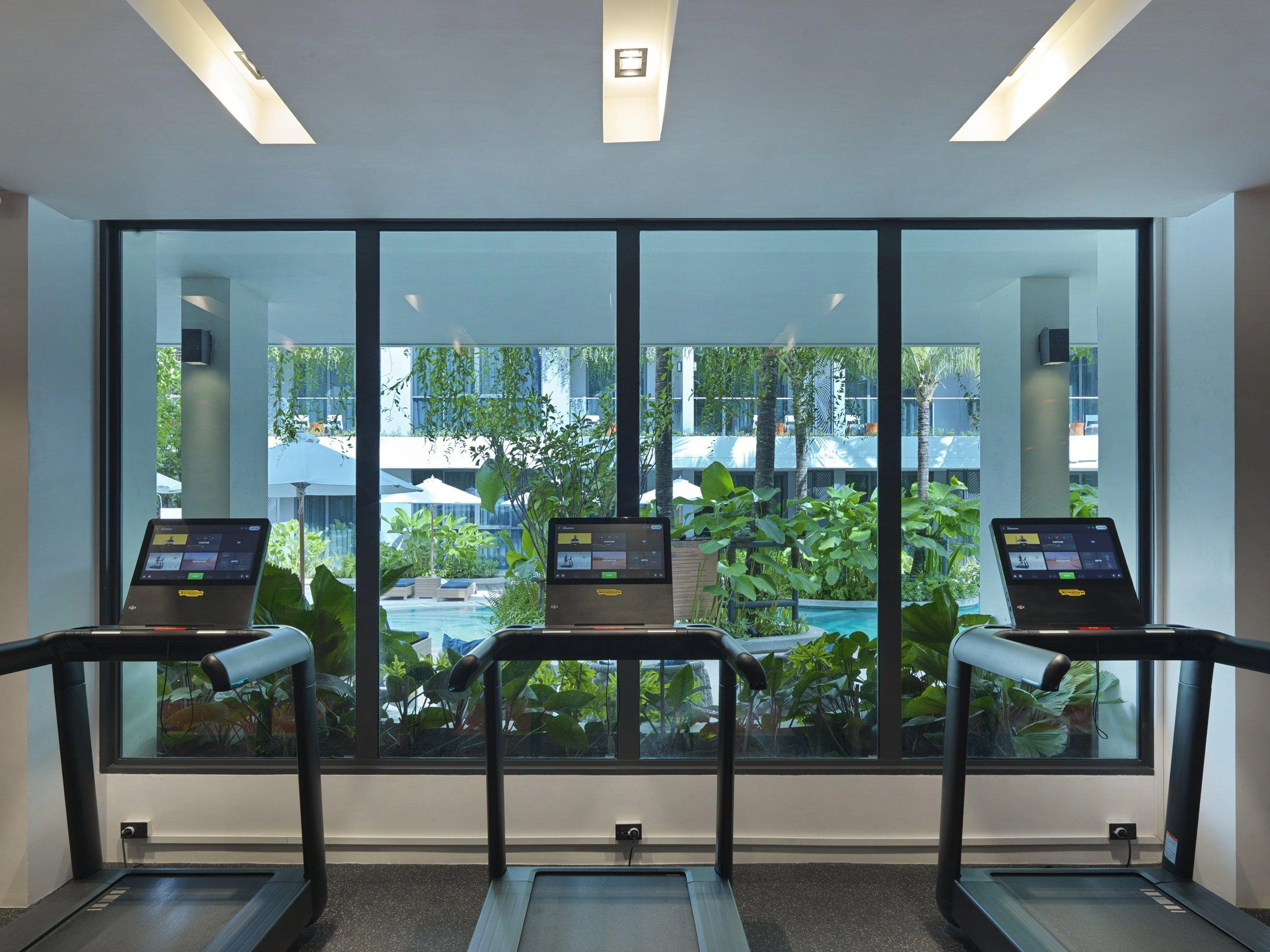 फुकेत, थाईलैंड में फर्निश्ड अपार्टमेंट्स — गारंटीकृत आय के साथ