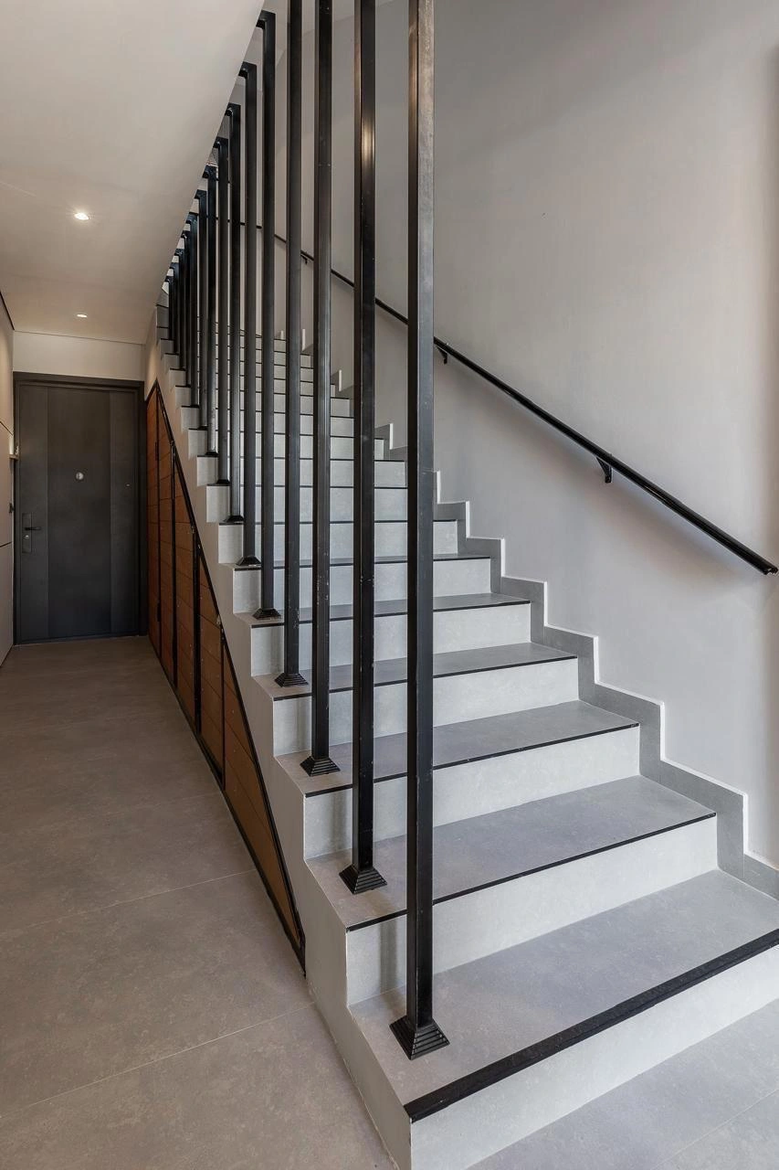 黑山布德瓦带家具公寓