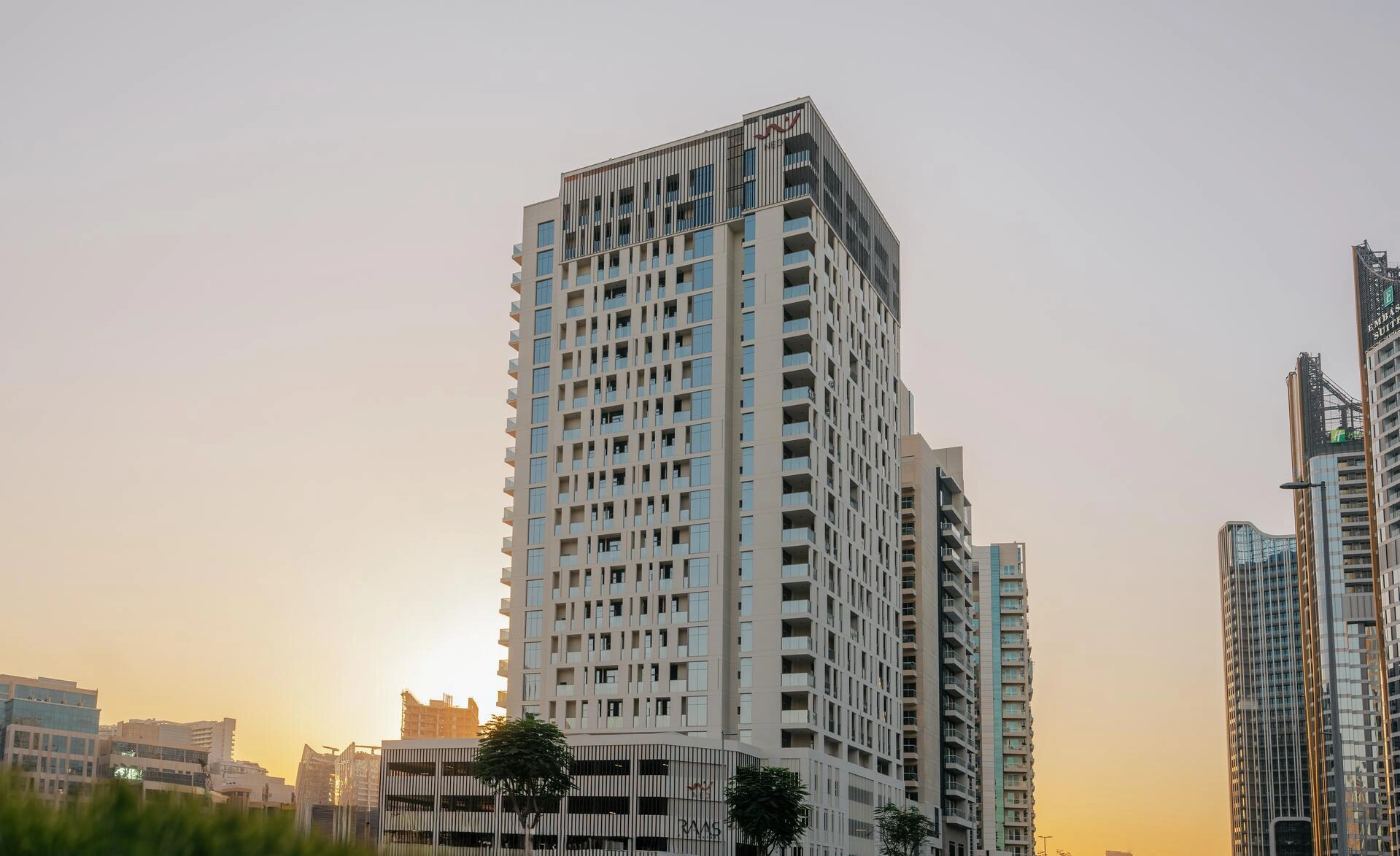 Birleşik Arap Emirlikleri, Dubai, Business Bay'de modern bir konut kompleksinde daireler