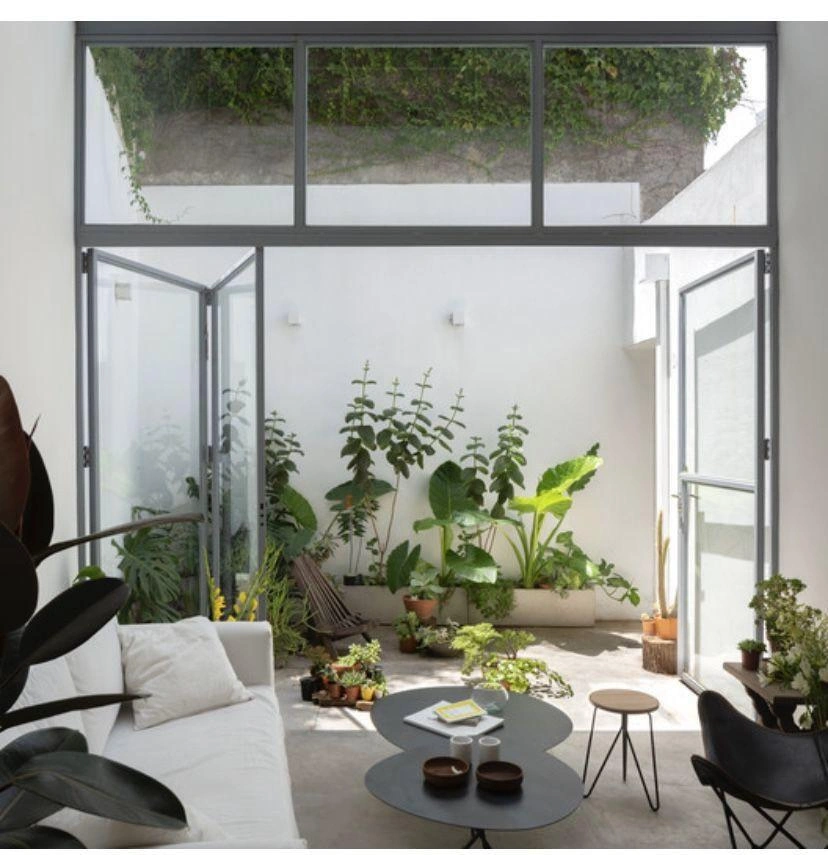 شقق في مجمَّع سكني حديث في أتيكا، اليونان