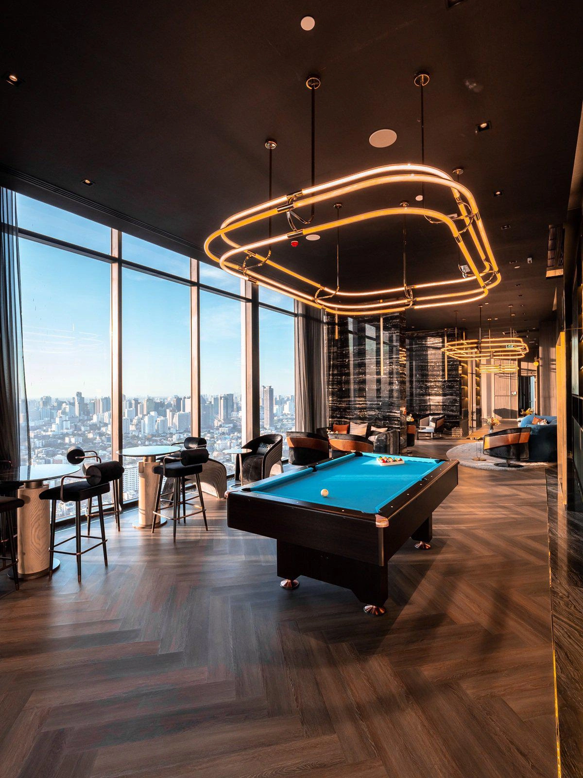 泰国曼谷住宅综合体内的公寓