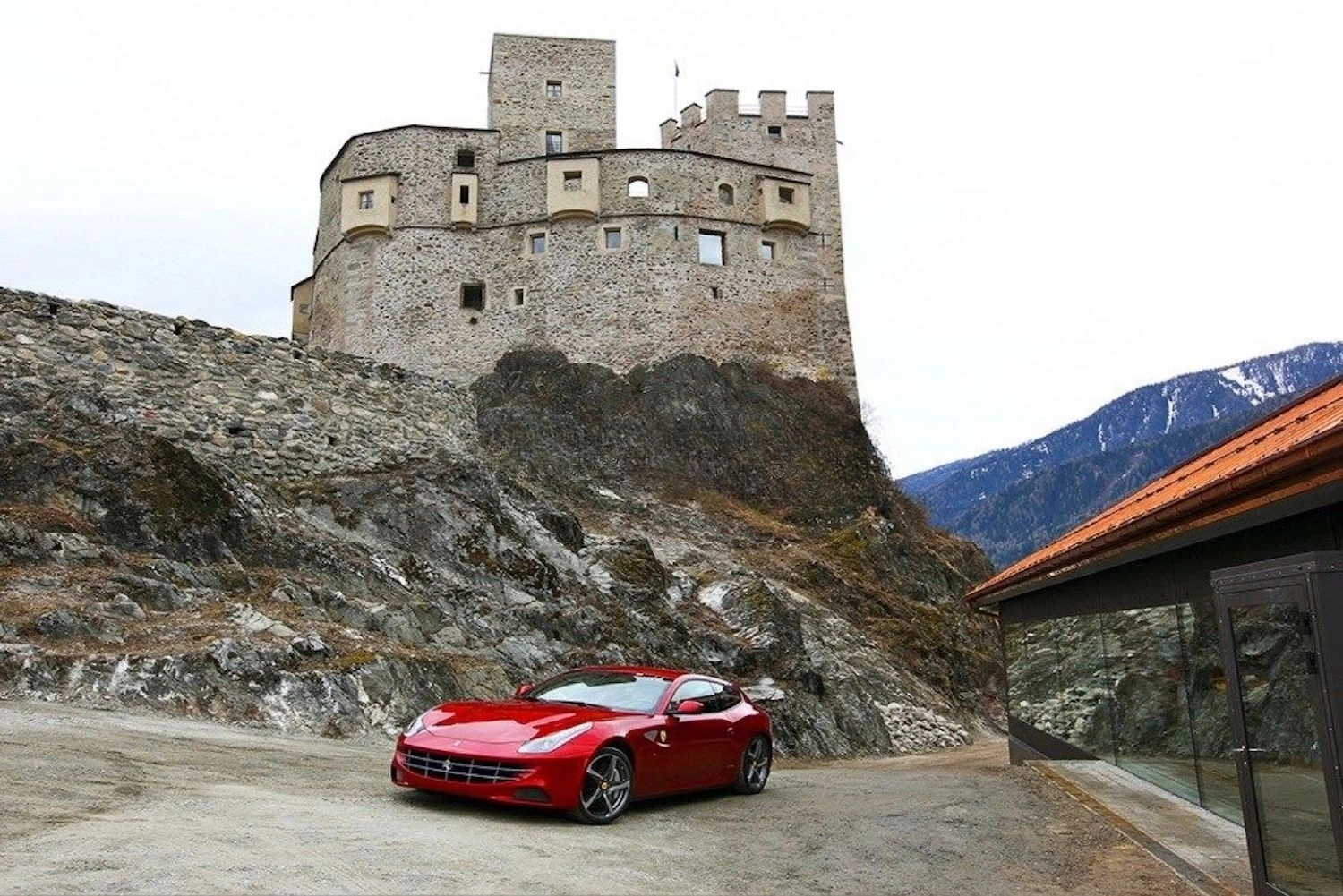 Castillo medieval único en Brunico