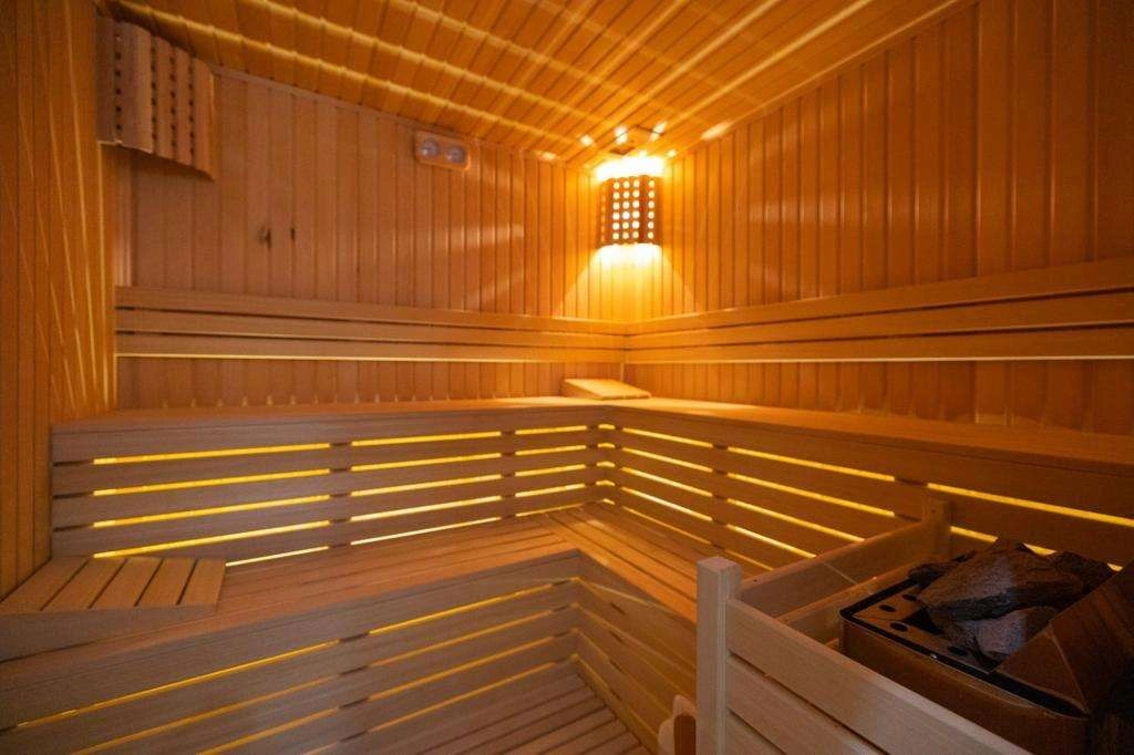 فيلا فاخرة بمساحة 230 م2 مع مسبح