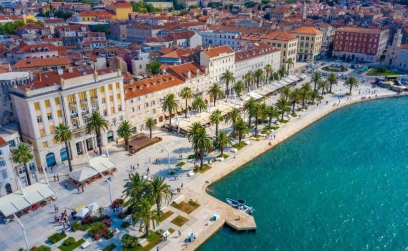 Apartments in Split near the city center
