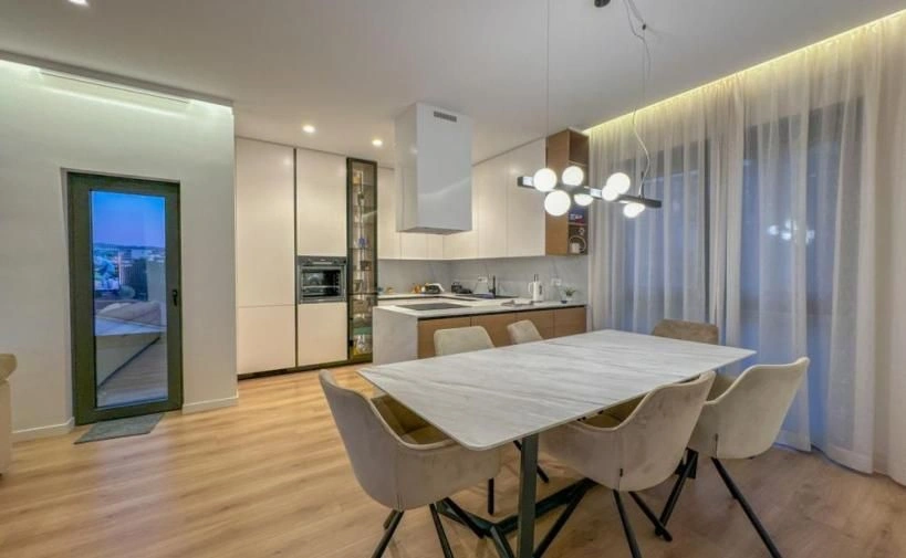 Spacious penthouse 200 meters from the sea in Opatija