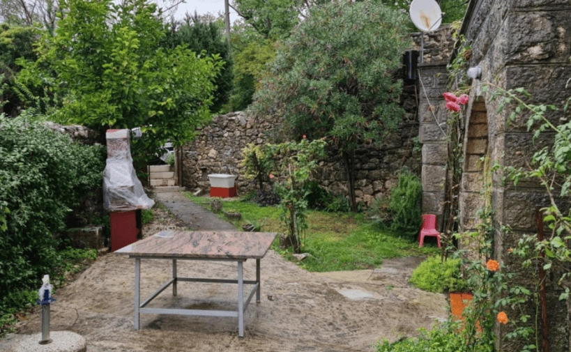 Дом площадью 120 м2 в Трибле возле моря