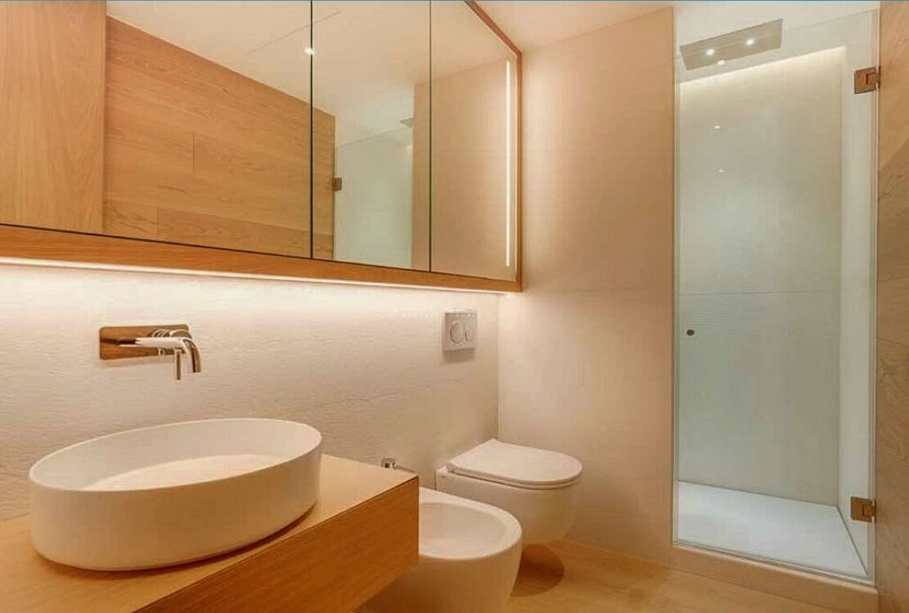 Apartment 3+1 on Larvotto beach