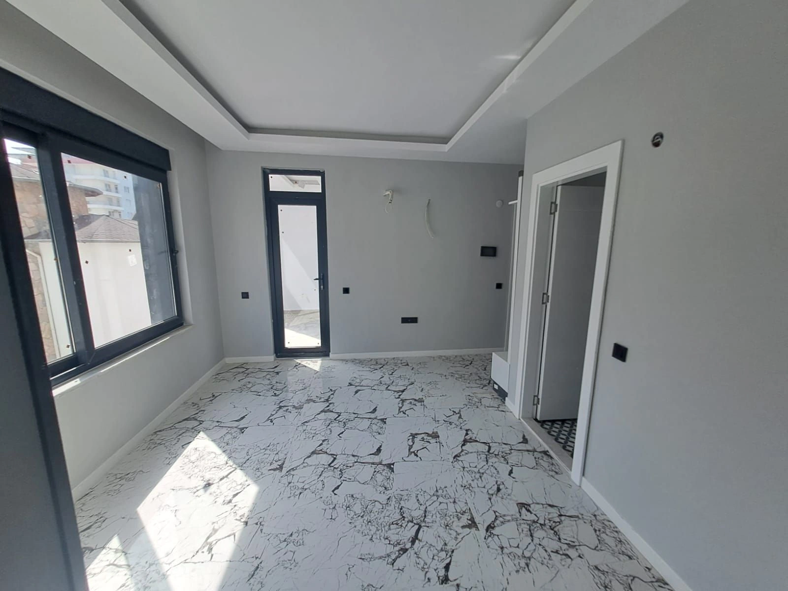 آپارتمان 1+1 در محمتلار