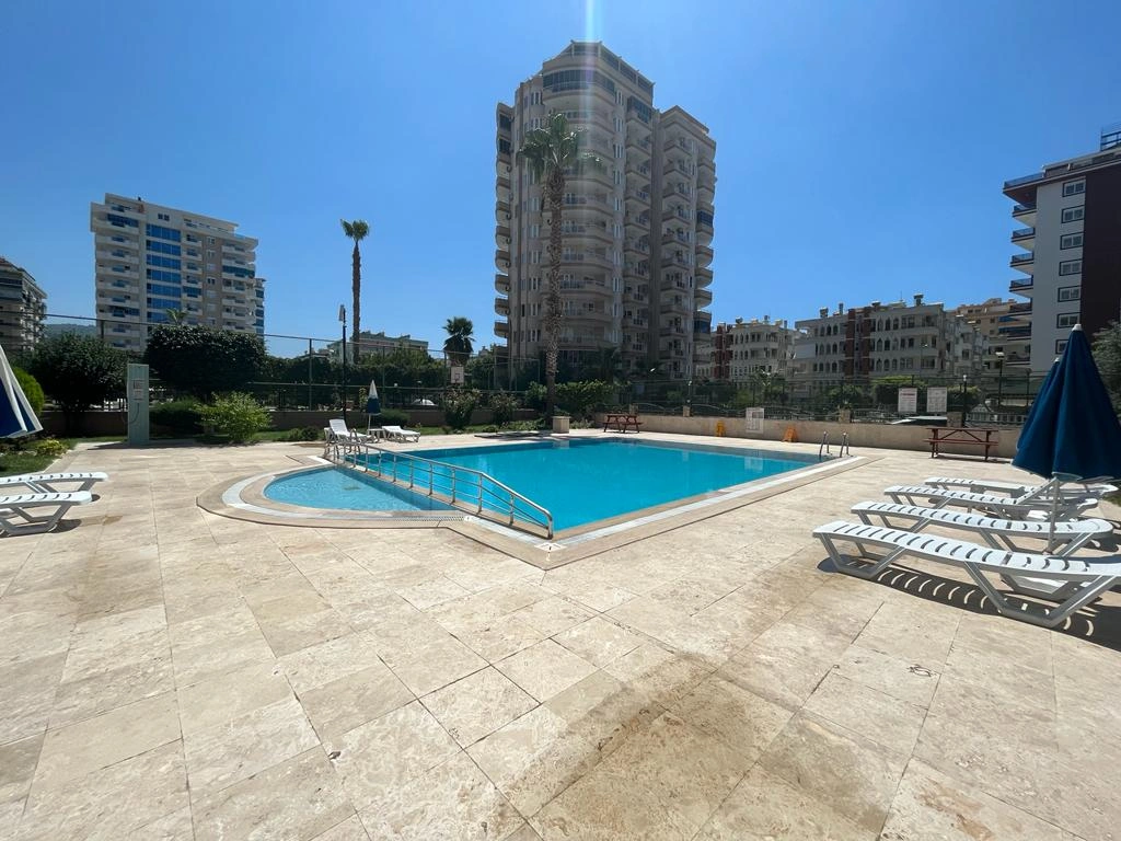 Türkiye, Alanya Mahmutlar bölgesinde plaja yakın 125 m2 daire