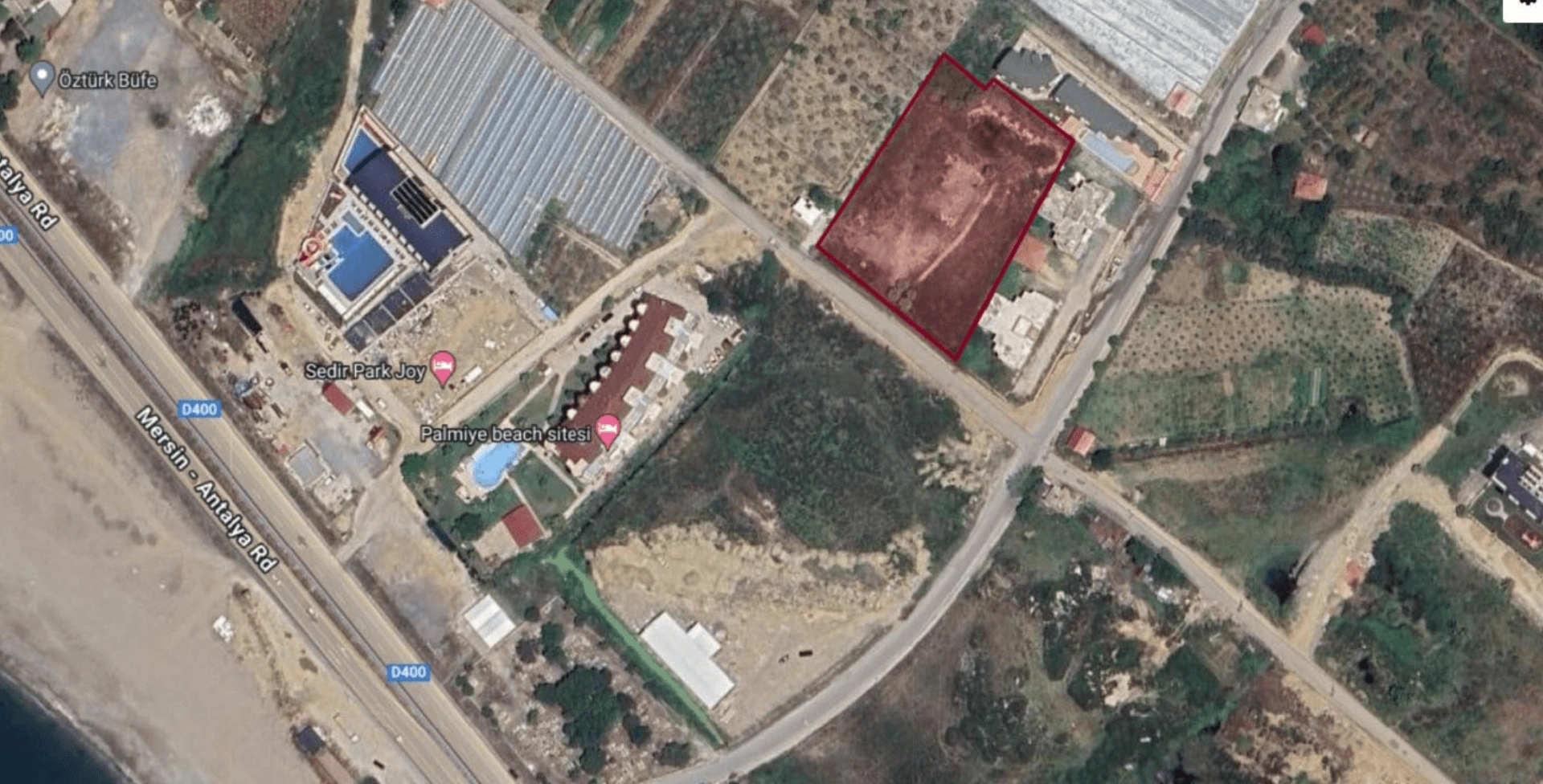 Plots for construction of apartments, villas and hotels in Demirtas